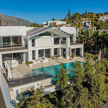 Luxury Villa-los Naranjos Golf Club