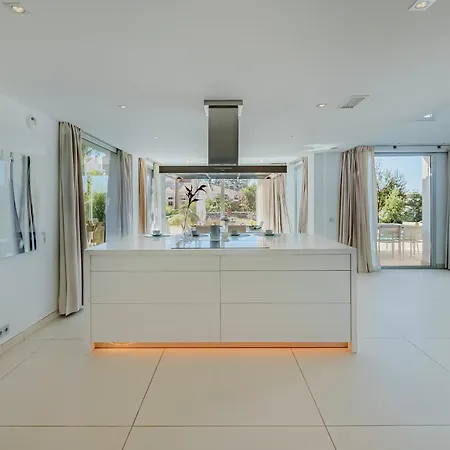 Luxury Villa-los Naranjos Golf Club Villa