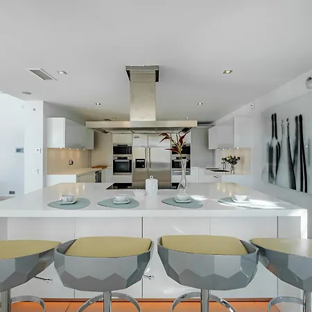 Luxury Villa-los Naranjos Golf Club Villa *