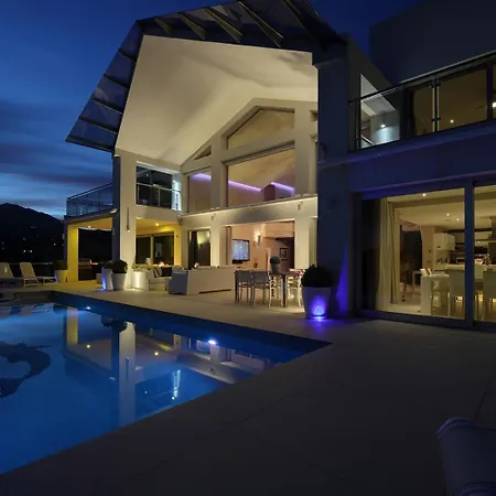 Luxury Villa-los Naranjos Golf Club Villa