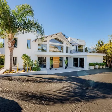 Luxury Villa-los Naranjos Golf Club Villa *