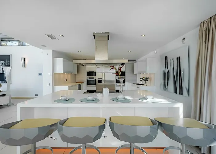 Luxury Villa-los Naranjos Golf Club Vila *