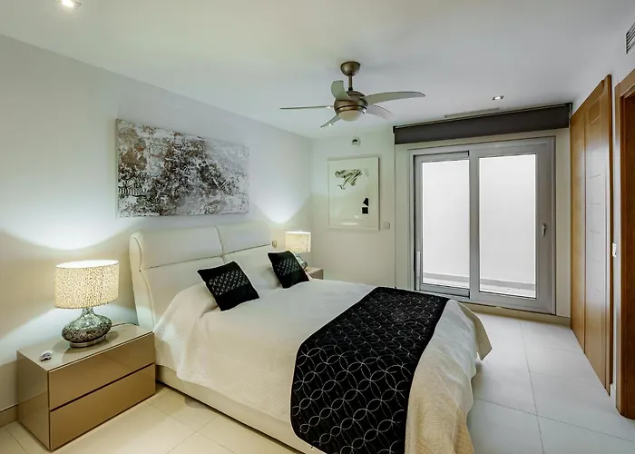 Villa Luxury Villa-los Naranjos Golf Club
