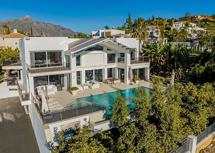 Luxury Villa-los Naranjos Golf Club