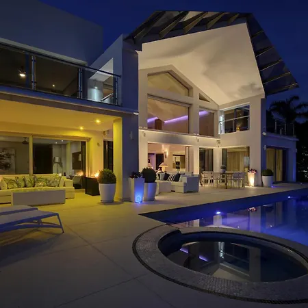 Luxury Villa-los Naranjos Golf Club